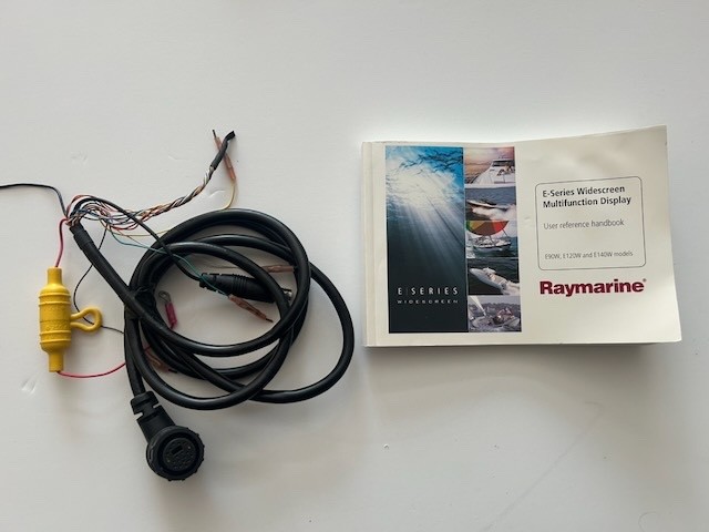Raymarine E90W HybridTouch MFD Chartplotter GPS Fishfinder
