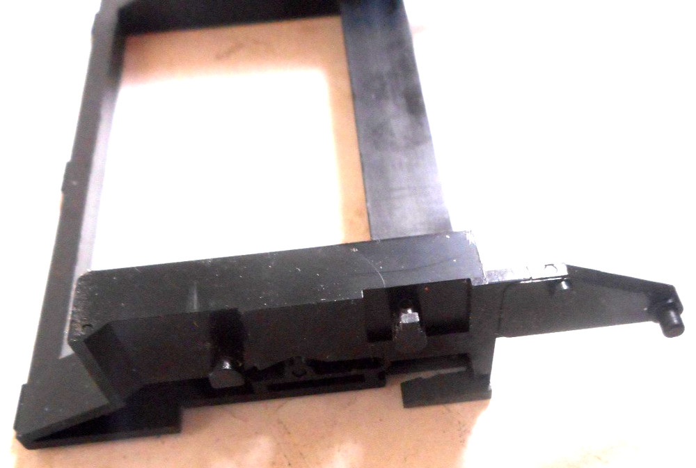 AKAI STEREO CASSETTE DECK HX-2 - CASSETTE HOLDER - PARTING OUT