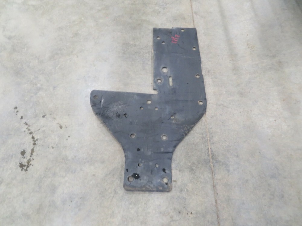 EB820 2011 11 CANAM COMMANDER 1000 XT , RIGHT SKID PLATE/ PROTECTOR