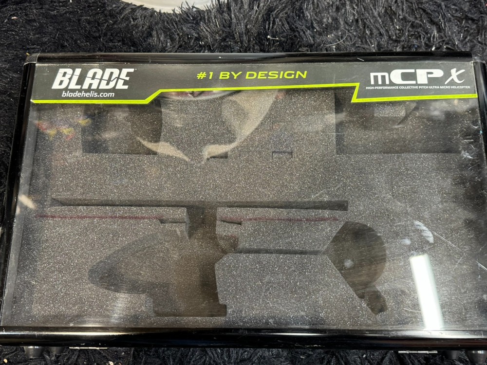 mCP X Carry Case with Display Window