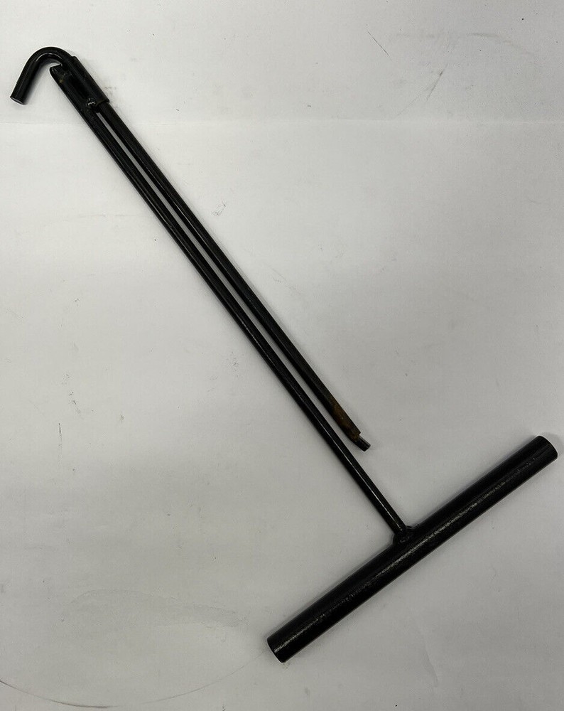 Heavy Duty Black Sliding 31" Fifth Wheel Pin Puller