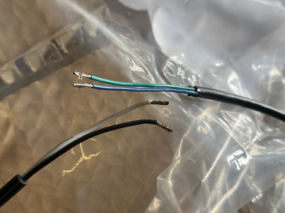 Girard Awning GG 750 . 16'x 8' BLK 12v Armless Awning. Black , LED (WH)