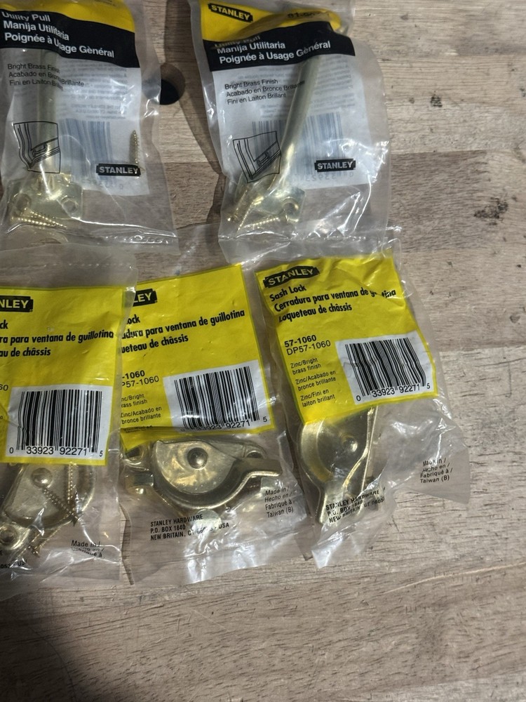 Stanley Hardware Bright Brass Window Security Sash Locks & Utility Pulls Lot