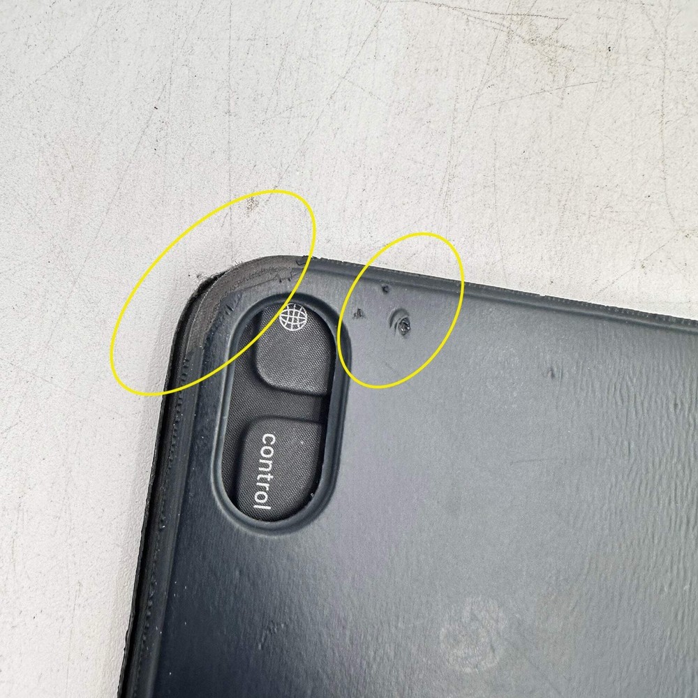 Apple Smart Keyboard Folio 11" Keyboard Folio Case Black A2038