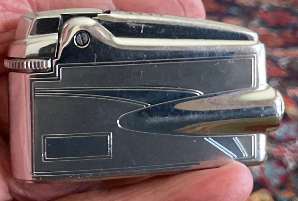 Vintage Ronson Premier Lighter / Works Great