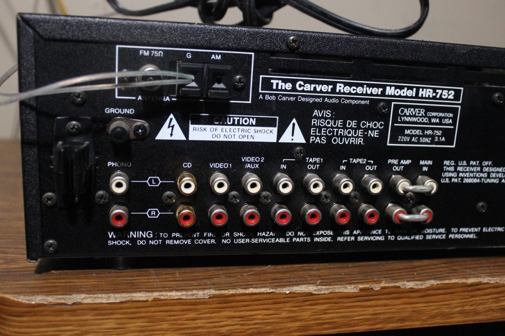 The Carver Receiver HR-752 Nice
