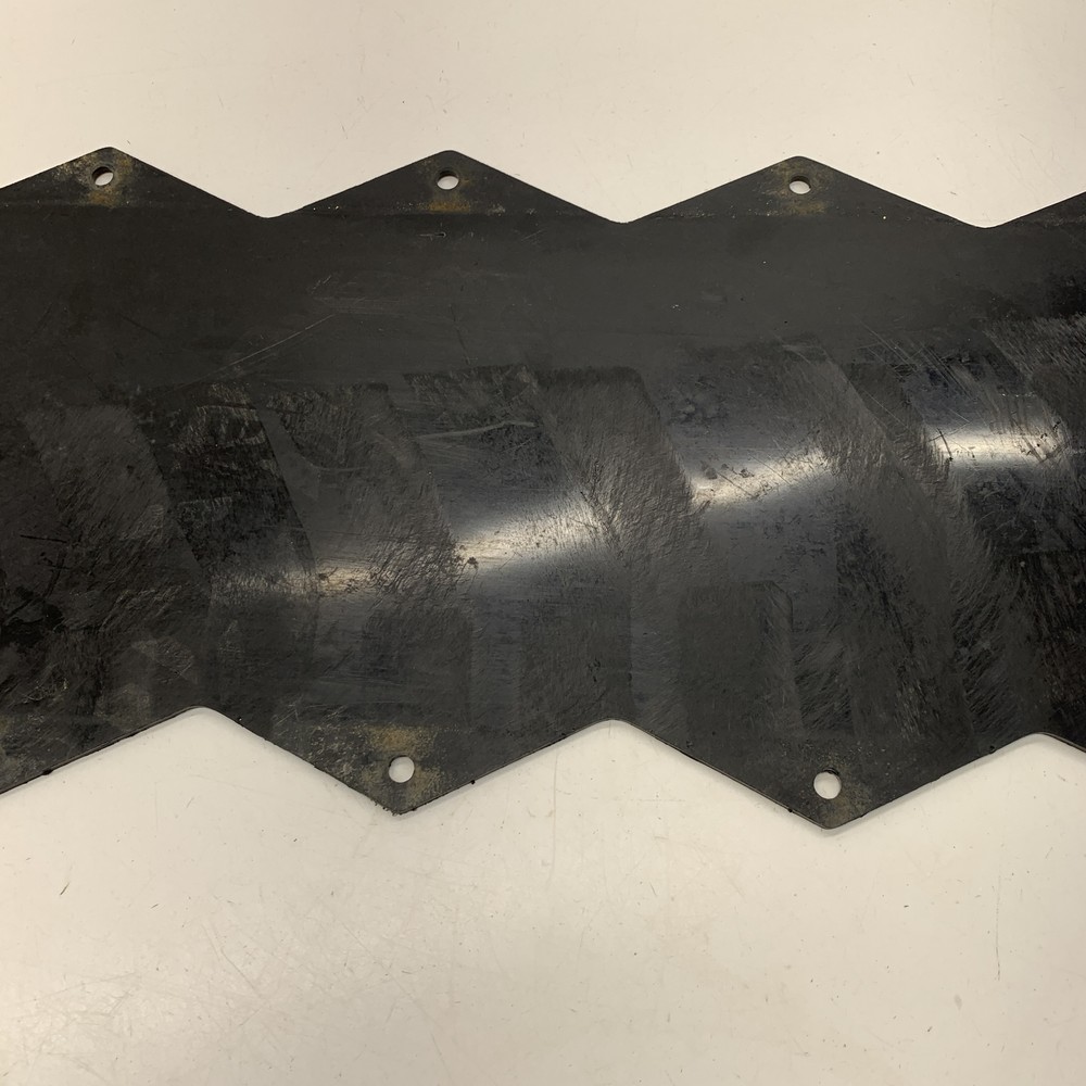 Central Skid Panel - 2022 Canam Defender XT HD9