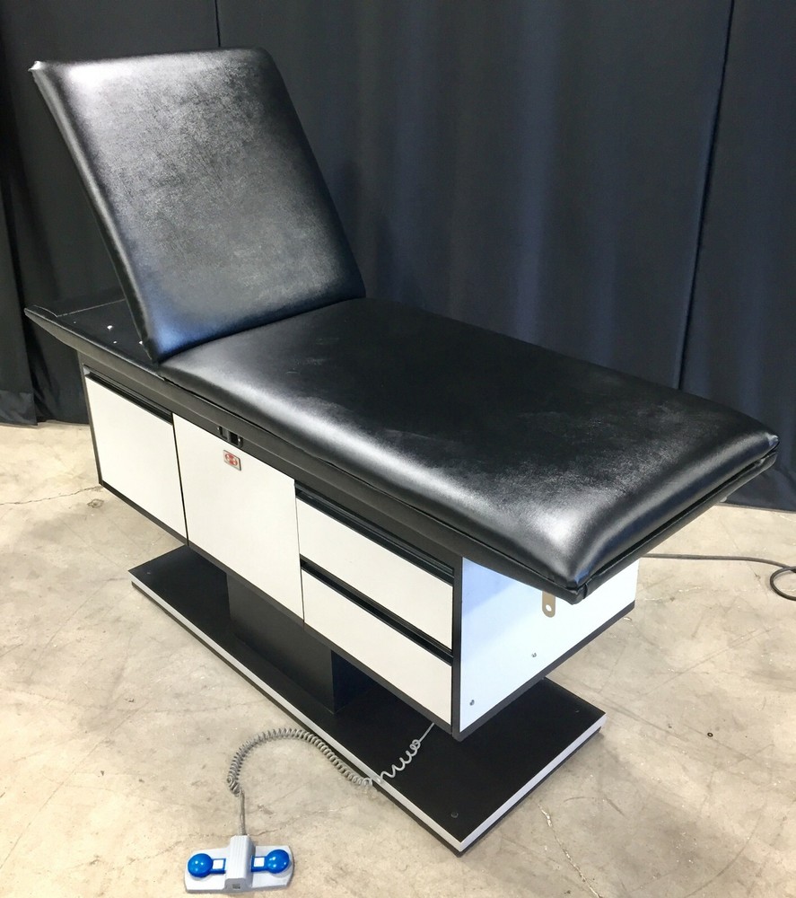 Hausmann Model 4746 Powermatic Treatment Table