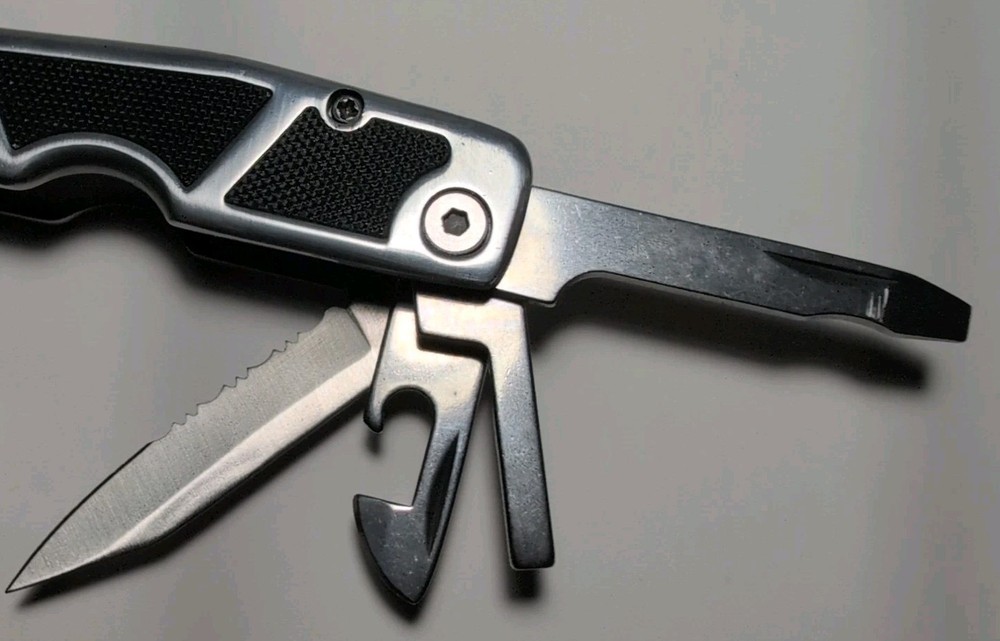 Blackstone Medium premium Industrial Multi-tool With Case