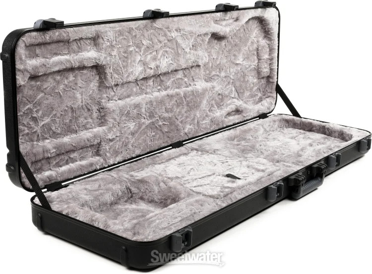 Fender Deluxe Molded Bass Case - Black