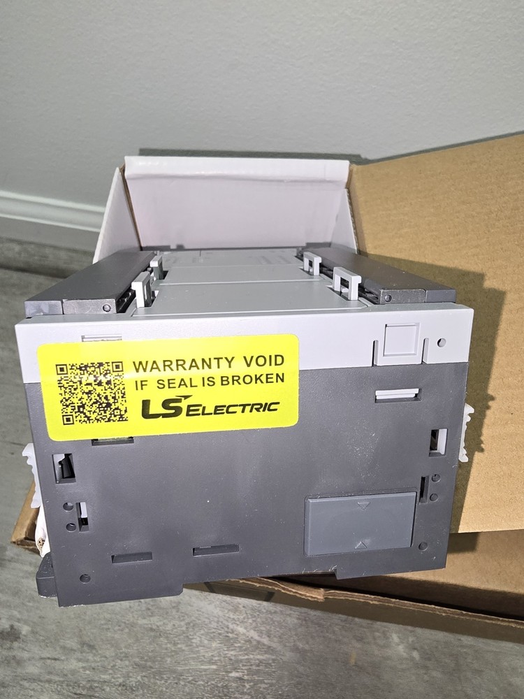 1pcs LS XBC-DR30SU Programmable Logic Controller