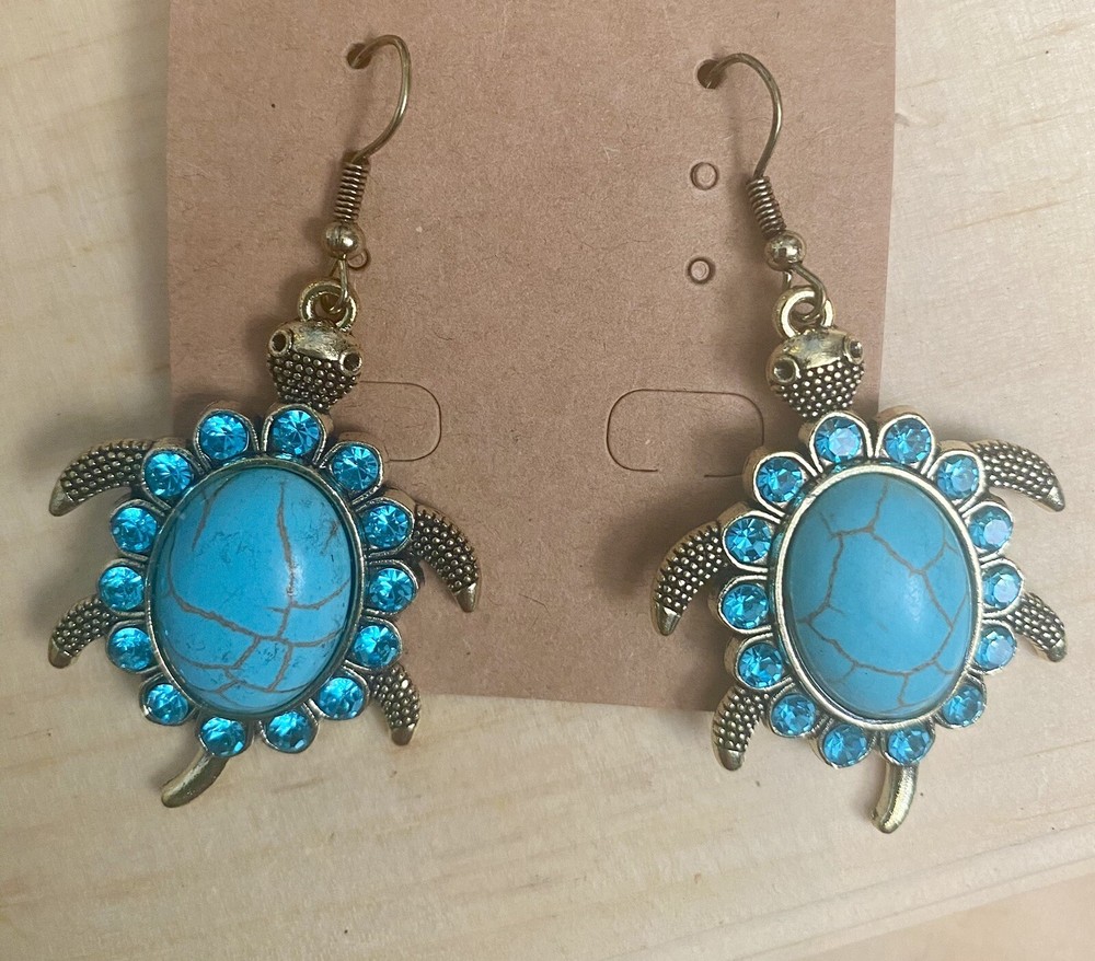 Sea turtle turquoise earrings