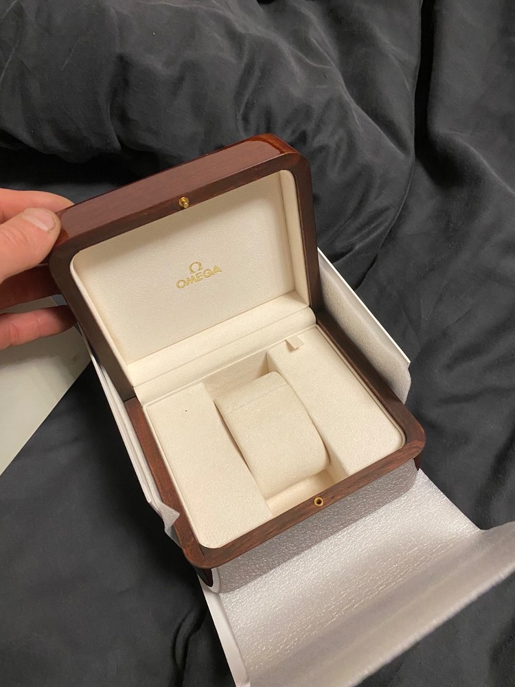 omega watch box