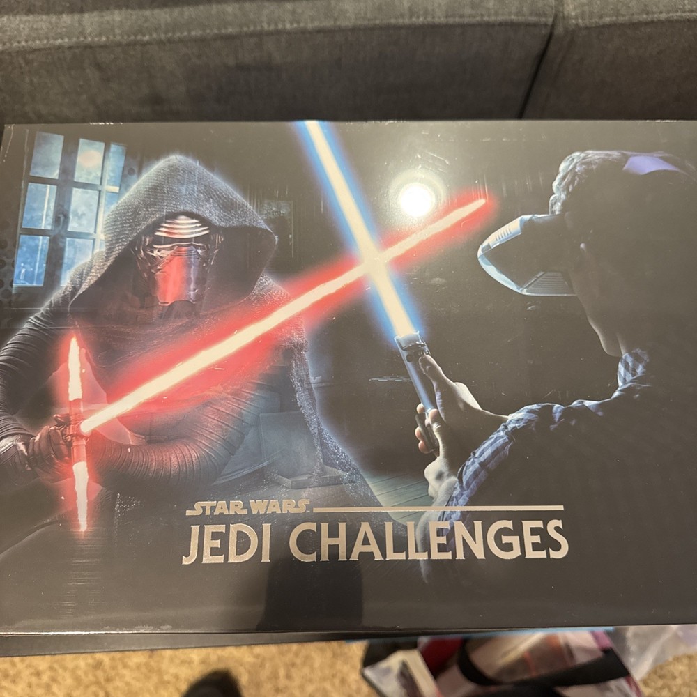 Star Wars Jedi Challenges AR Headset With Lightsaber Controller and Tracking