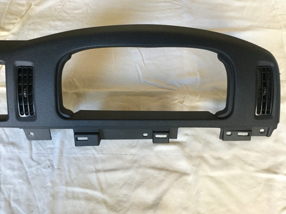 Chevy SSR Dash Cluster - For 2003-2006 SSR - OEM