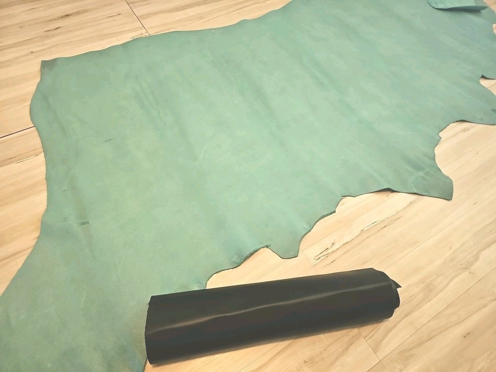 5-6oz THICK TURQUOISE TEAL FULL GRAIN LEATHER HIDE MEDIUM SOFT SHEET,PANEL 23+sq