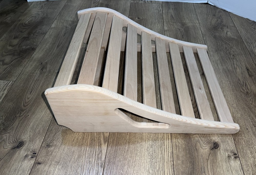 Sauna Backrest – Ergonomic Wooden Sauna Back Support (Hemlock)