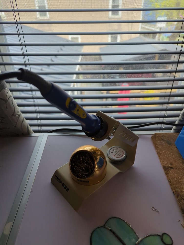 Hakko 633-01 Iron Holder