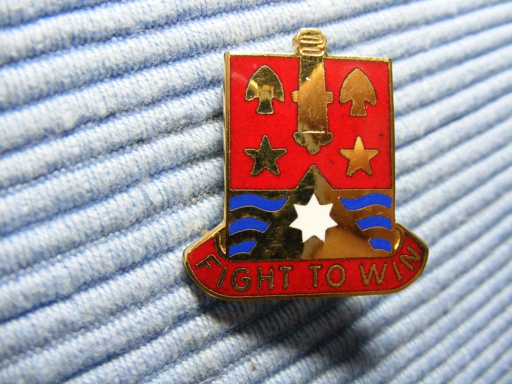 103rd Field Artillery Unit Crest