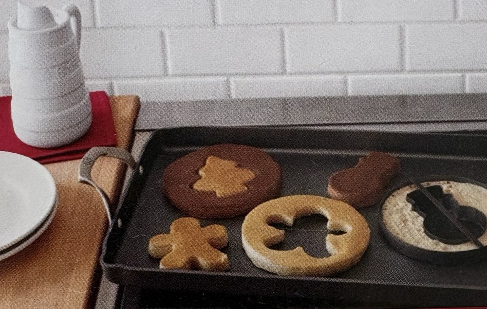 Williams-Sonoma Holiday Pancake Molds