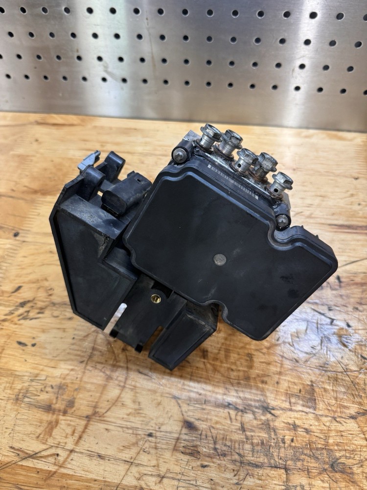 2017-2019 Harley Davidson Road King ABS Control Module