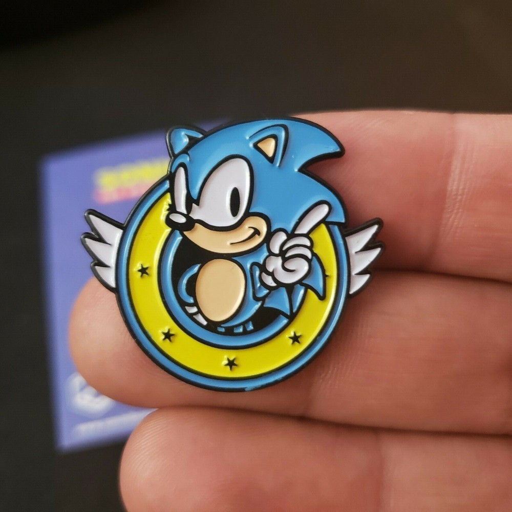 Sonic The Hedgehog - Sega Enamel Pin (New)