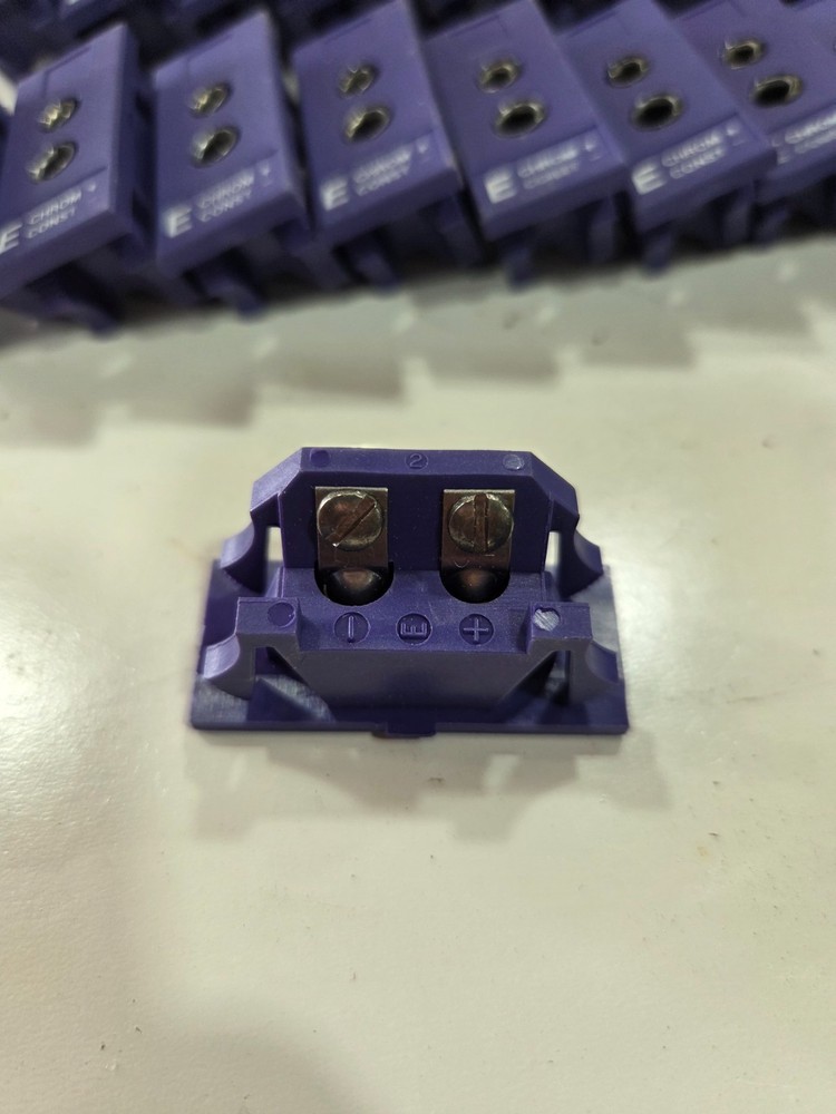 Omega Type E Panel Mount Thermocouple Connectors (43)