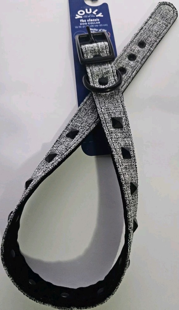 YOULY Classic Black Stud Dog Collar, Medium