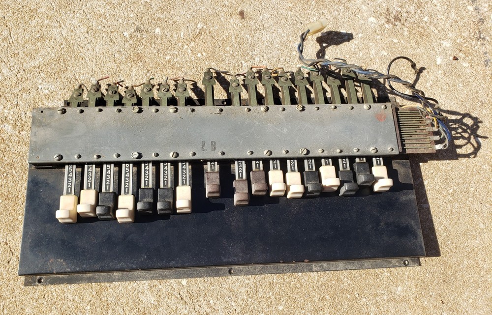 Hammond Organ L-103 Drawbars Assembly