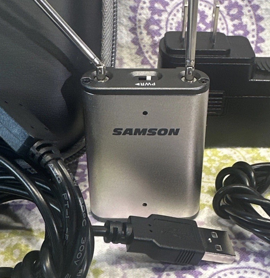 Samson AirLine Micro Wireless Earset Microphone wTransmitter+Receiver AH2/AR2