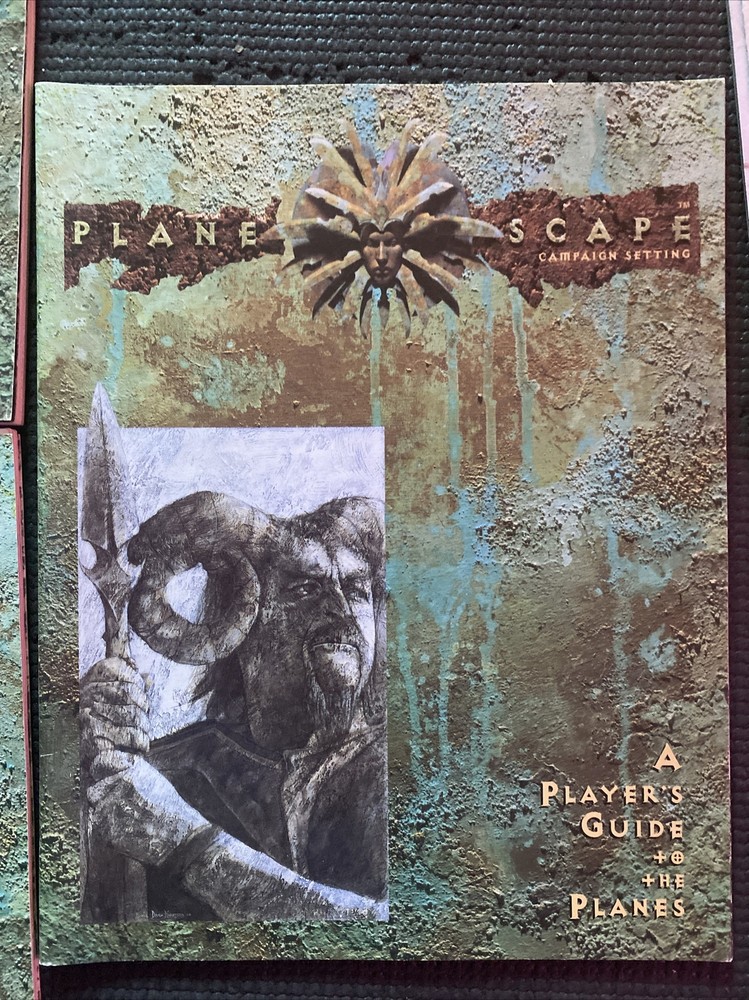 Planescape Campaign Setting box set, AD&D 2600. Missing Screen And 2 Maps