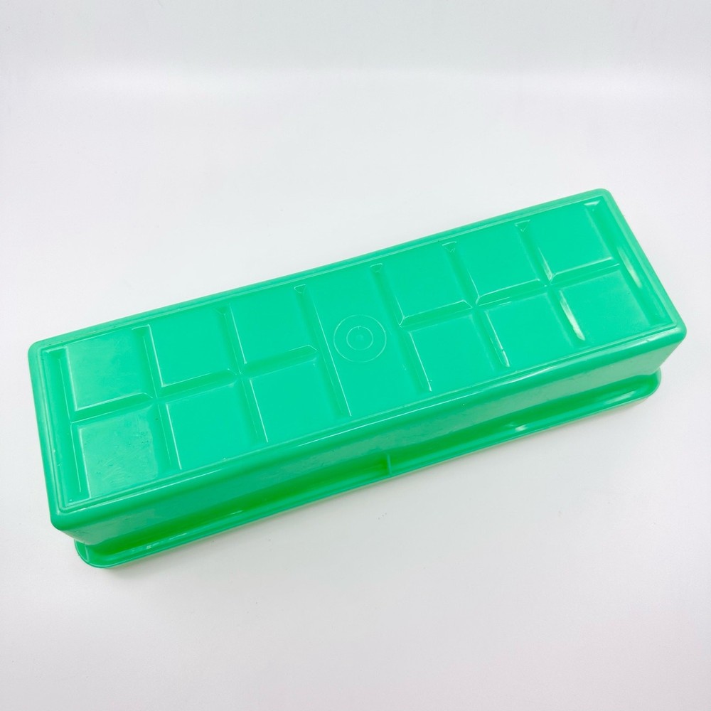 Tupperware Jadite Green Celery Vegetable Keeper #892 Rectangular Plastic Storage