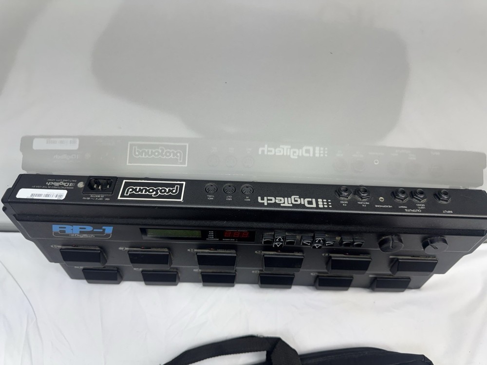 Digitech RP-1 Multi Effect Processor 90's Analog Pedal Board