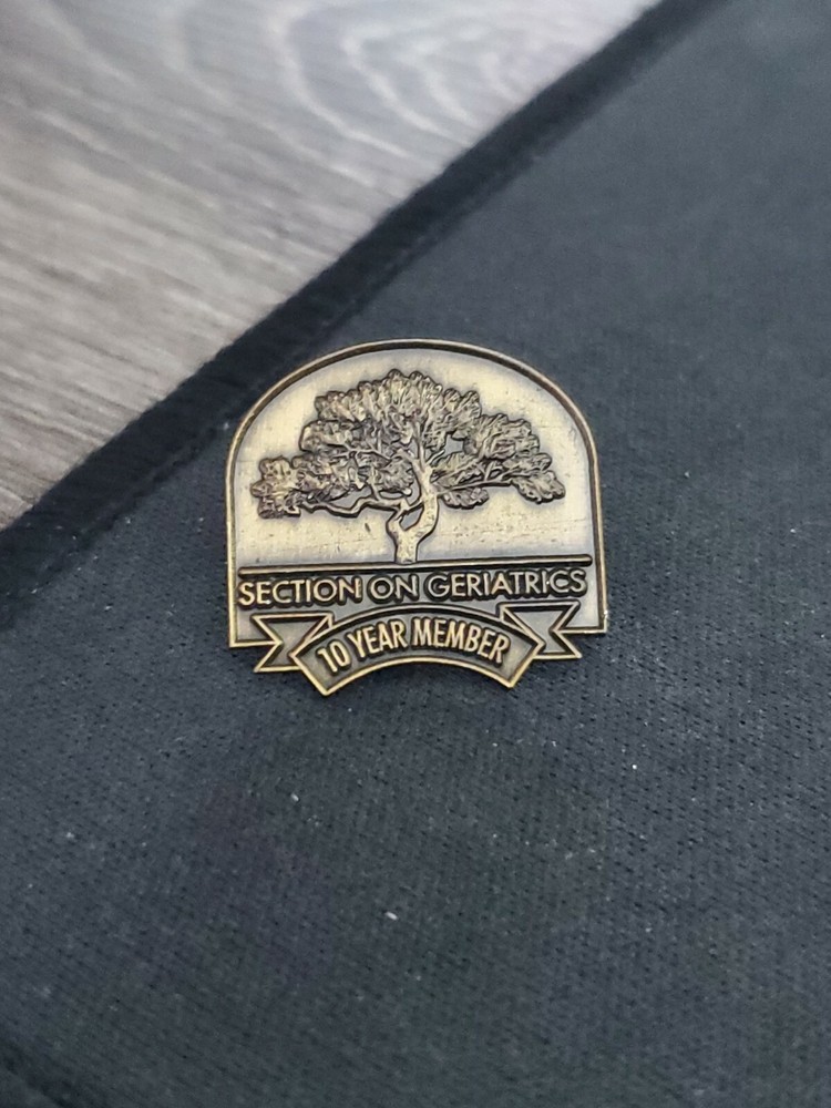 Section on Geriatrics 10 year member tree design pin do