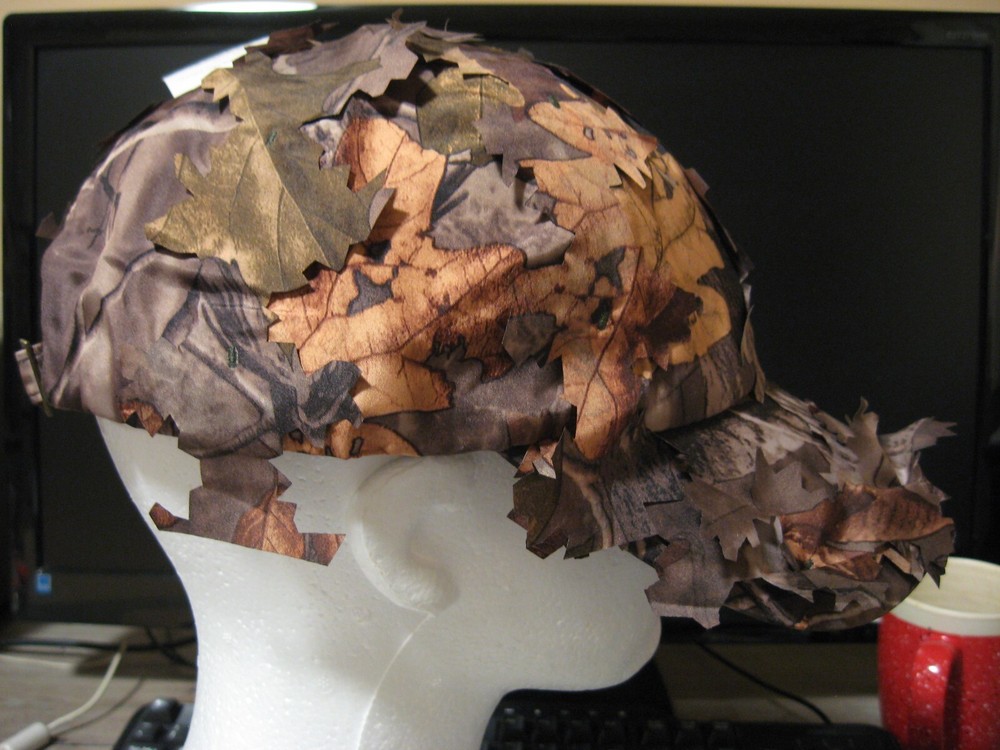Lucky 7 Leafy Camo Cap Baseball Style Visor Bow Hunting Hat / Adjustable