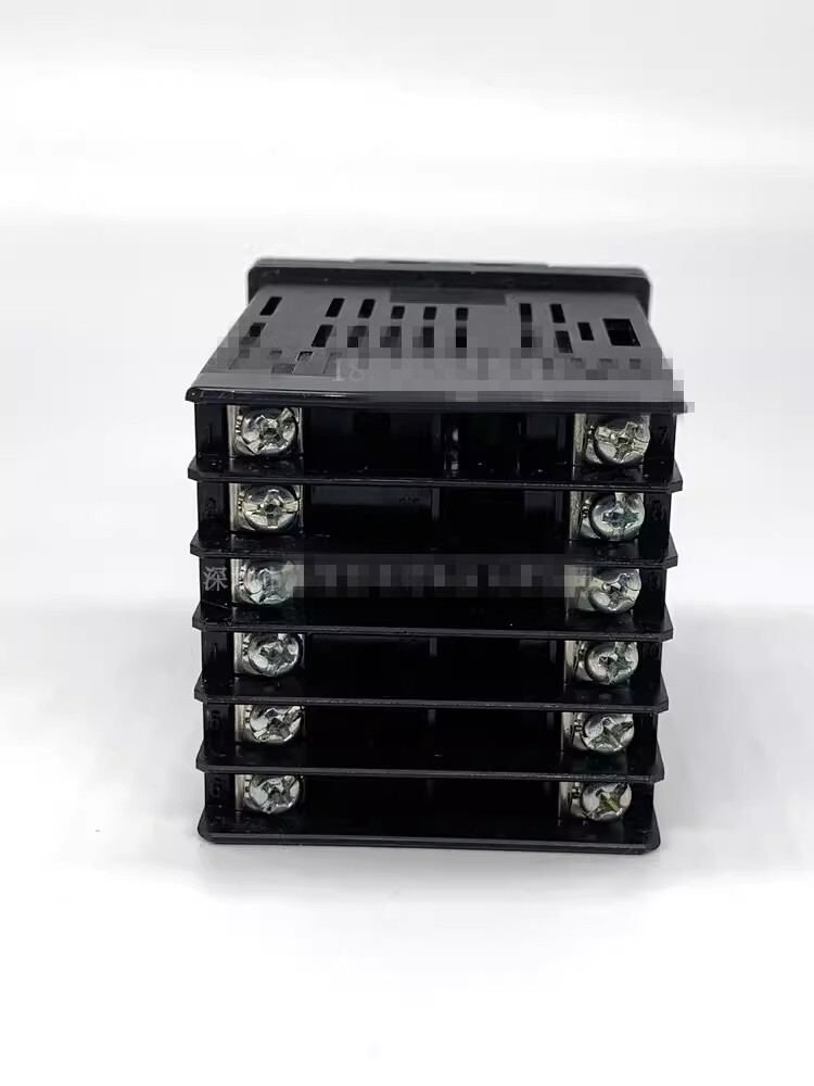 1pcs SHINKO Temperature Controller BCS2A00-10