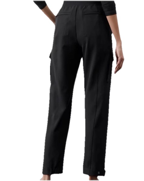 Athleta Endless High Rise Cargo Pant size 10 TALL Black