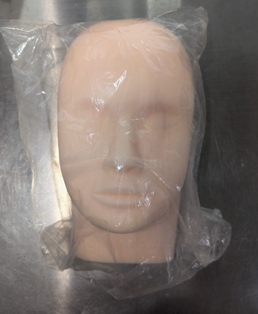 Soft Silicone Practice Mannequin Head for Makeup & Eyelash Extensions - New