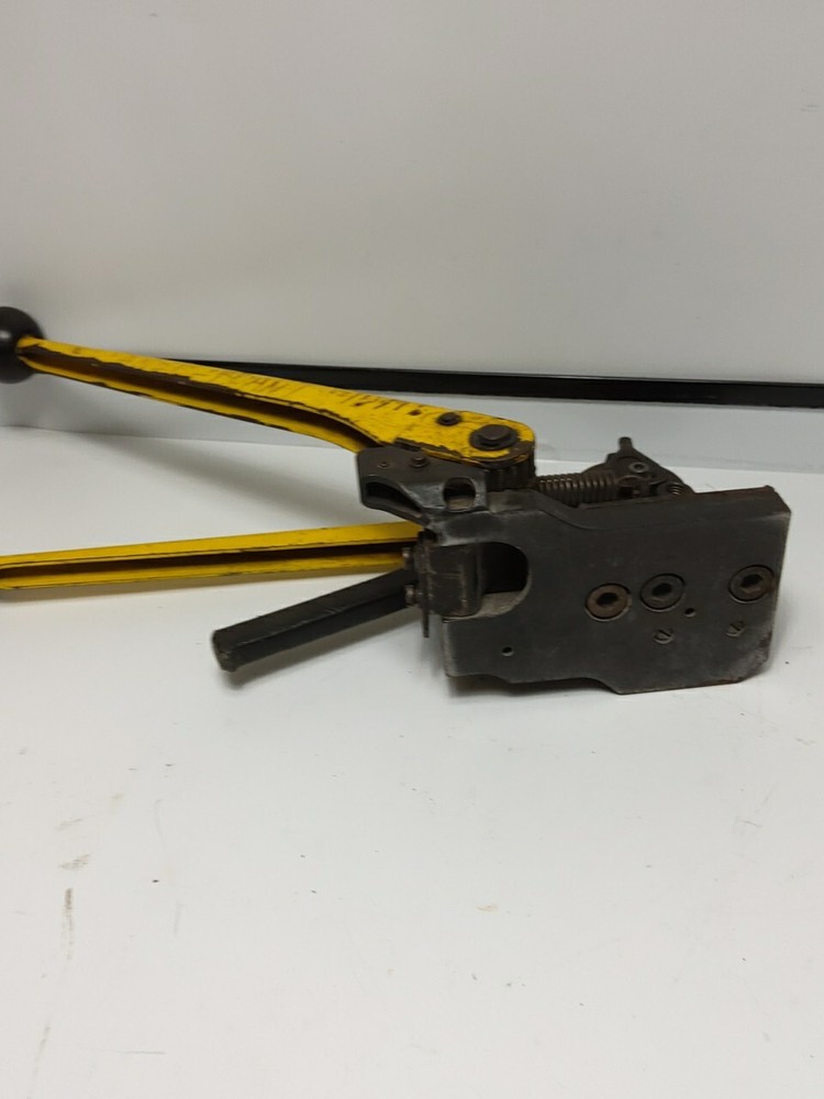 GENERICA STRAPPING TOOL (USED)
