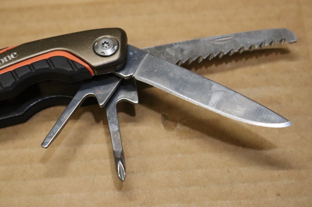 Brookstone 9-in-1 Classic Multi-Tool
