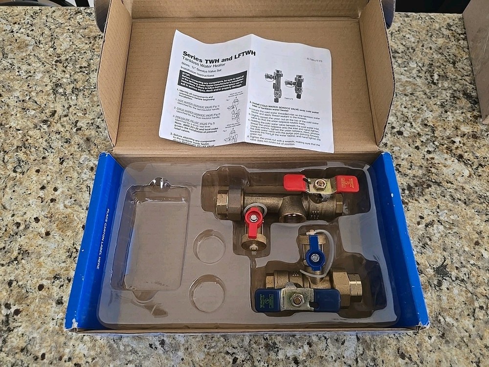 BRAND NEW Watts Tankless Water Heater Service Valve Kit LF TWH-FT-HCN