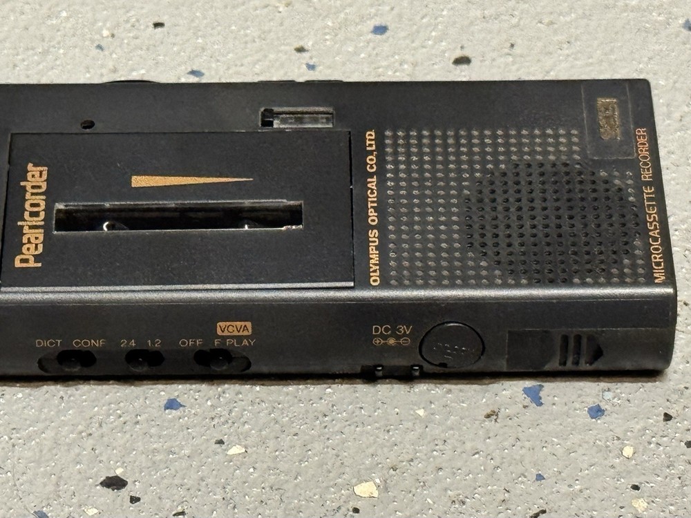 Olympus S831 Handheld Microcassette Voice Recorder