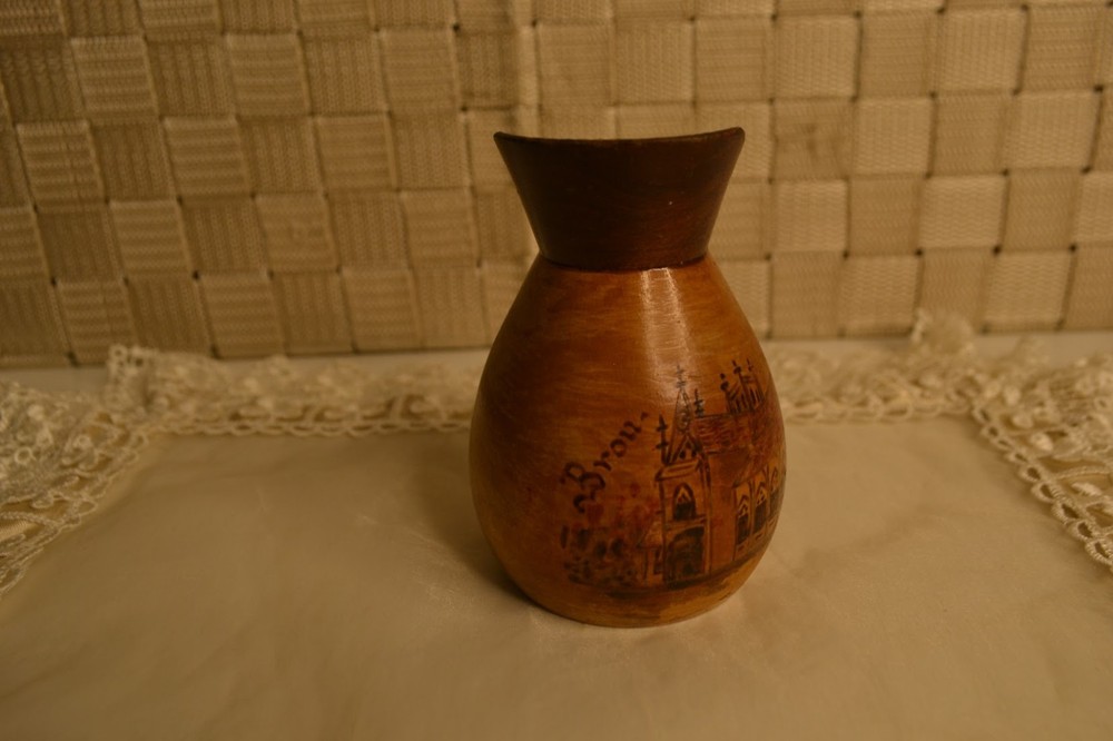 Royal Brou, Church Pitcher