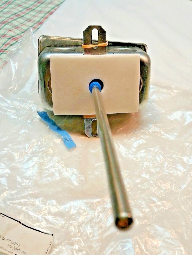 BAPI 8" DUCT TEMPERATURE SENSOR BA/1K-D-8" Platinum RTD 1K @ 0°C