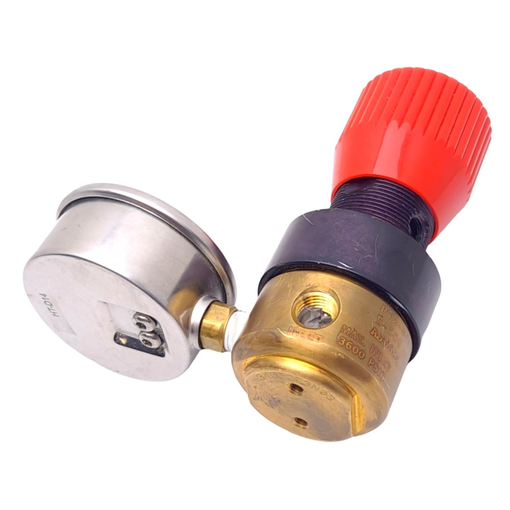 Cashco P12-B1B7-16G05000A Sensiflo Pressure Regulator, 1/4 NPT, 5-500psi Set