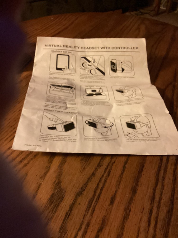 Sharper Image Virtual Reality VR Headset With Controller Platinum Series