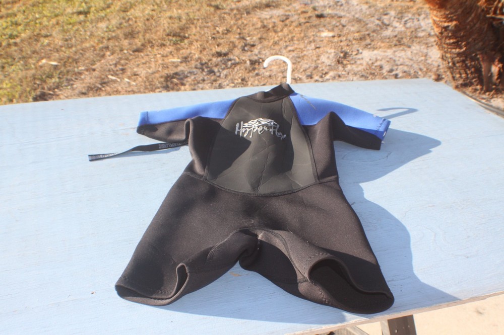 HYPERFLEX - WETSUIT - SIZE 6- SPRING SUIT - BLACK - USED