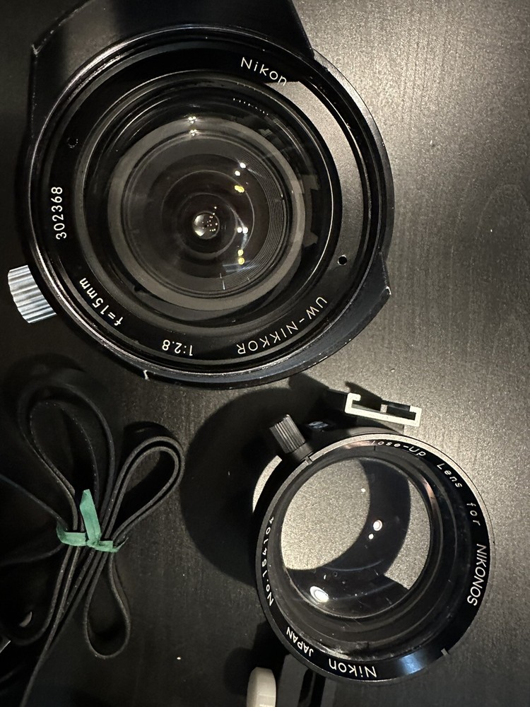 Nikon Nikonos V 35mm Complete Package