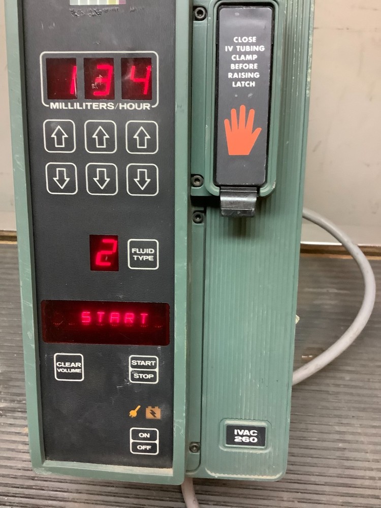 IVAC 260 VOLUMETRIC INFUSION CONTROLLER