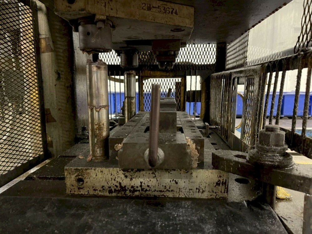 Bliss C-75 O.B.I. Press